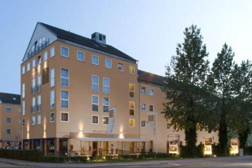 Hotel Lifestyle Landshut Dış mekan fotoğraf