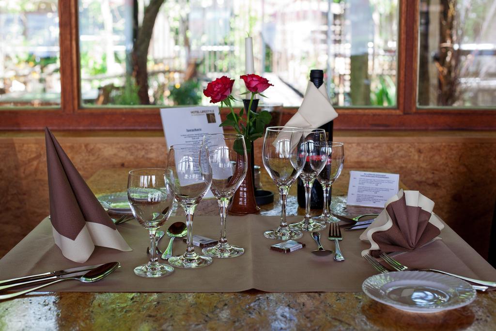 Hotel Lifestyle Landshut Dış mekan fotoğraf